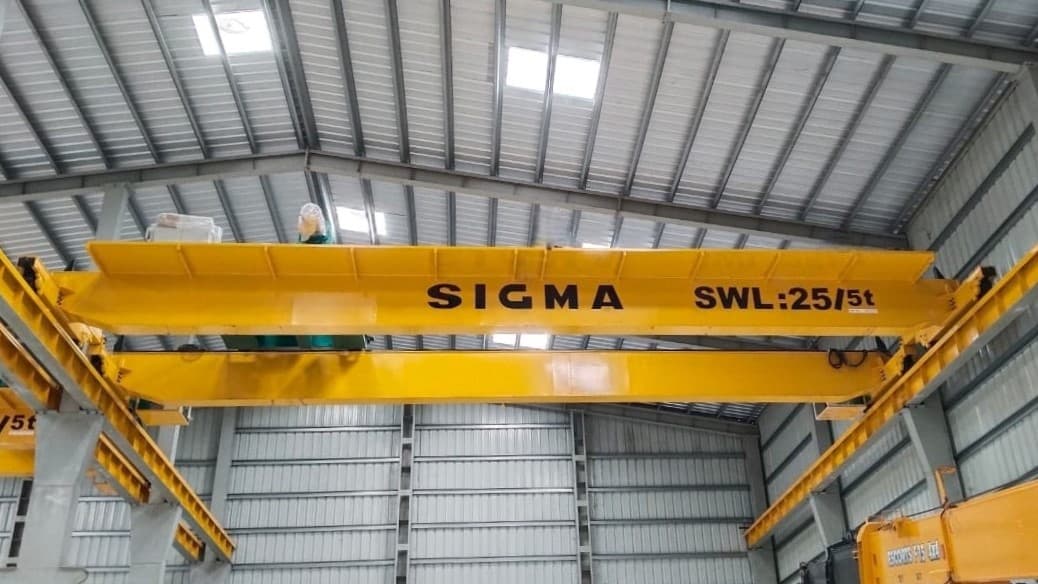 Double Girder EOT Crane